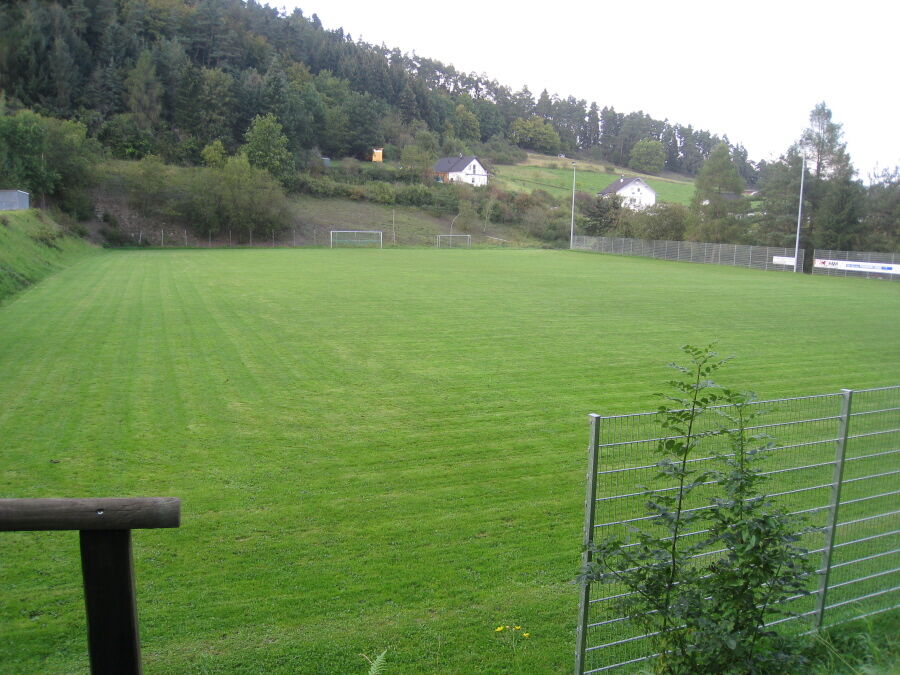 Sportplatz Am Roten Weg