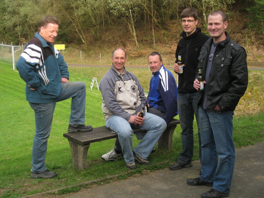 Arbeitseinsatz am Sportgelände